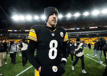 Aaron Rodgers donosi konačnu odluku o svojoj NFL budućnosti nakon što je ostavio Pittsburgh Steelerse u neizvjesnosti mjesecima