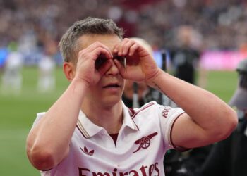 Arsenal, gol Trossarda i VAR žuti protiv West Hama: Premier u ruci