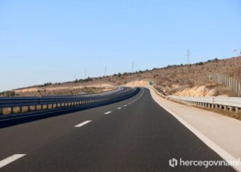 Autoputevi RS zaradili 9,5 puta više od Autocesta FBiH