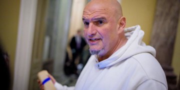 Bessent pripisuje Fettermanu zasluge za stavljanje države ispred stranke na izborima u Warshu