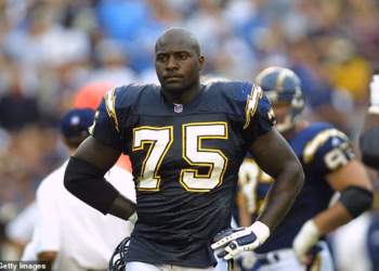 Bivša NFL zvijezda Marcellus Wiley potresen je novim optužbama za seksualno zlostavljanje dok bivša asistentica ESPN-a tvrdi da je ostavljena ‘strahujući za svoj život’ u napadu u hotelskoj sobi