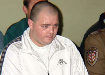 Bolesni detalji o ubojici iz Drniša: ‘Po ormaru je ispisivao 666, sanjala je ubojicu, bojala se čovjeka na K’