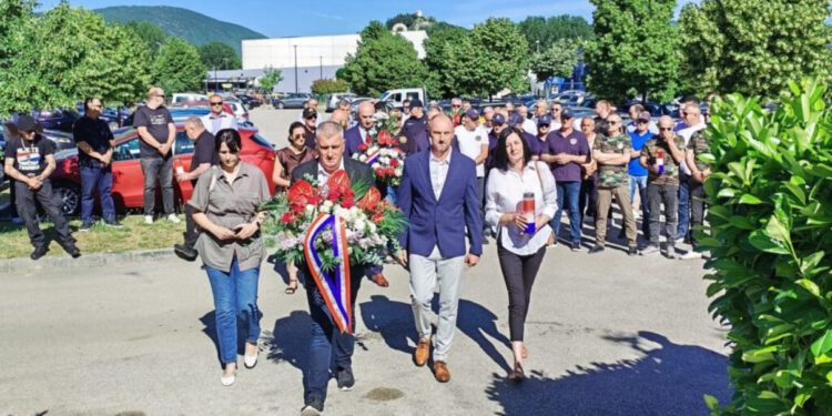 Bulj: “Nikada nećemo dopustiti da se hrvatski branitelj pretvori u krivca”