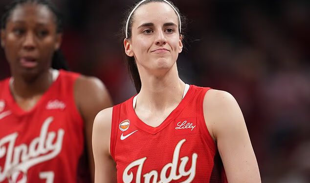 Caitlin Clark izaziva bijes nakon što se povezala s kontroverznim pjevačem nekoliko sati nakon poraza na otvaranju sezone