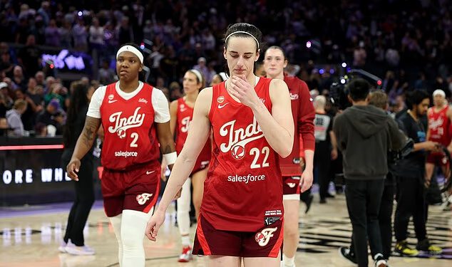 Caitlin Clark omalovažava medije nakon užasne utakmice groznice Indiane… i otvorenog ju je kritičara žigosalo kao ‘pravog’