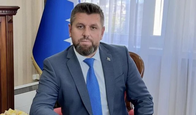 Ćamil Duraković objavio kandidaturu za predsjednika Republike Srpske