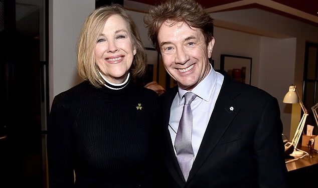 Catherine O’Hara proslavila je dugogodišnjeg prijatelja Martina Shorta u Netflixovom dokumentarcu prije tragične smrti u 71. godini