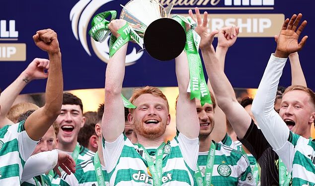 Celticov Liam Scales otkriva ključni čimbenik koji stoji iza uspona u kasnoj sezoni prema naslovu Premiershipa, dok branič priznaje da je Hearts imao ‘cijeli svijet’ iza sebe za raspucavanje posljednjeg dana