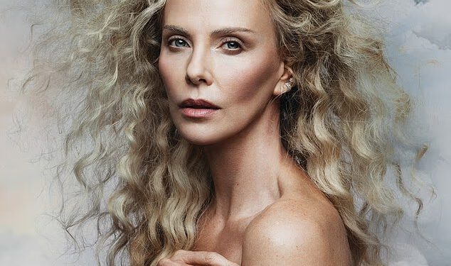 Charlize Theron (50) je ‘strašna žena’ koja je ‘dobila na genetskoj lutriji’, kaže Matt Damon, glumac Odiseje