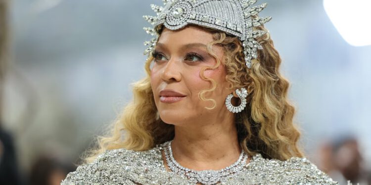Čovjek je dobio zatvorsku kaznu zbog krađe neobjavljene glazbe Beyoncé tijekom provale u automobil