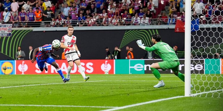 Crystal Palace protiv Rayo Vallecana – finale Europske konferencijske lige UŽIVO: Najnoviji rezultat, vijesti i ažuriranja dok Tyrick Mitchell propušta VELIKU priliku za Eaglese nekoliko trenutaka prije poluvremena