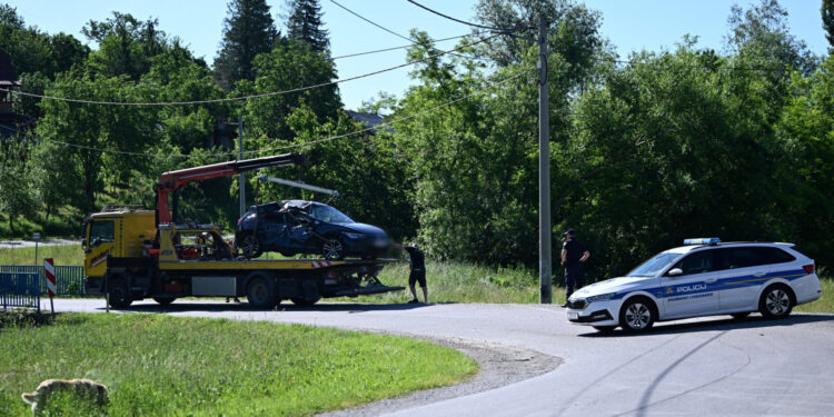 Detalji tragedije kod Jastrebarskog: Vozač bio pijan, putnici nisu bili vezani