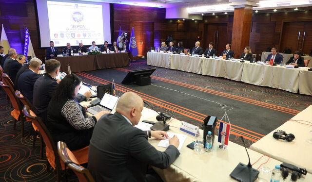 Direktori policija regije i Europe u BiH raspravljaju o cyber kriminalu, trgovini ljudima …