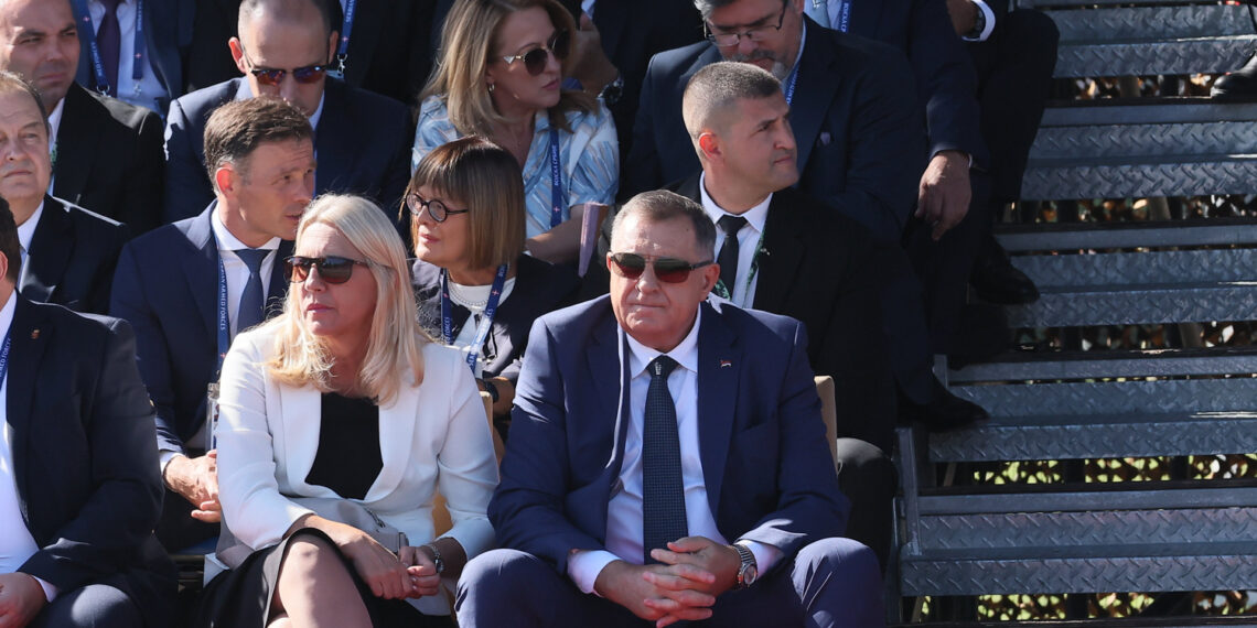Dodik poručio Srbima da napuste Sarajevo: ‘Neodoljivo podsjeća na najmračnija razdoblja’