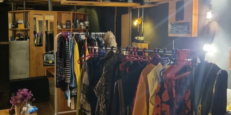Donesi, pronađi, pomozi: Humanitarni proljetni buvljak u Dugom Ratu