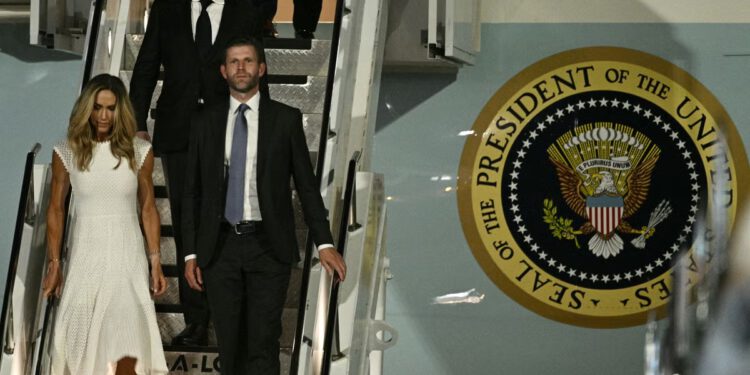 Eric Trump planira tužiti MS NOW zbog izvješća o uništavanju njegove prisutnosti u Kini: ‘Sin pun ljubavi koji obožava mog oca’