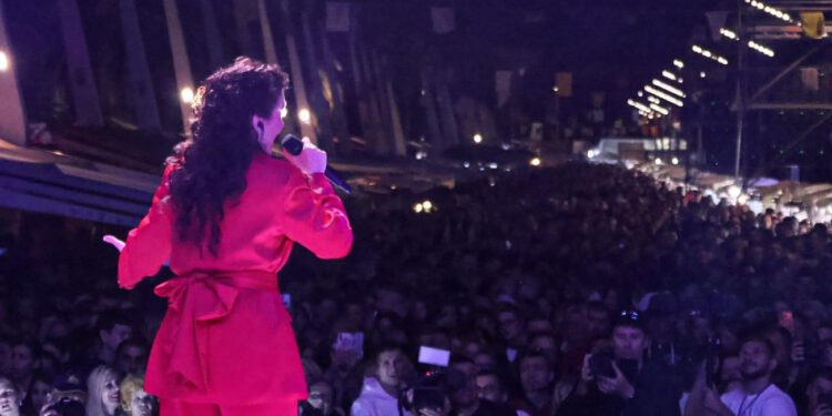 FOTO I VIDEO Doris izašla na pozornicu, Riva eksplodirala: Ovo je kruna večeri Sudamje u Splitu