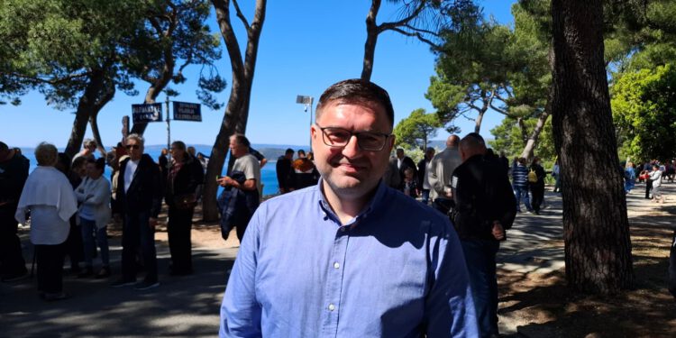 FOTO I VIDEO Marjan ponovno otvoren za Splićane: Božanić nam otkrio što se događa s Benama, bagerima i privatnim parcelama…