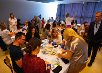 FOTO U Splitu održana prva Škola primaljstva: Edukacija koja jača kompetencije primalja i sigurnost skrbi za rodilje