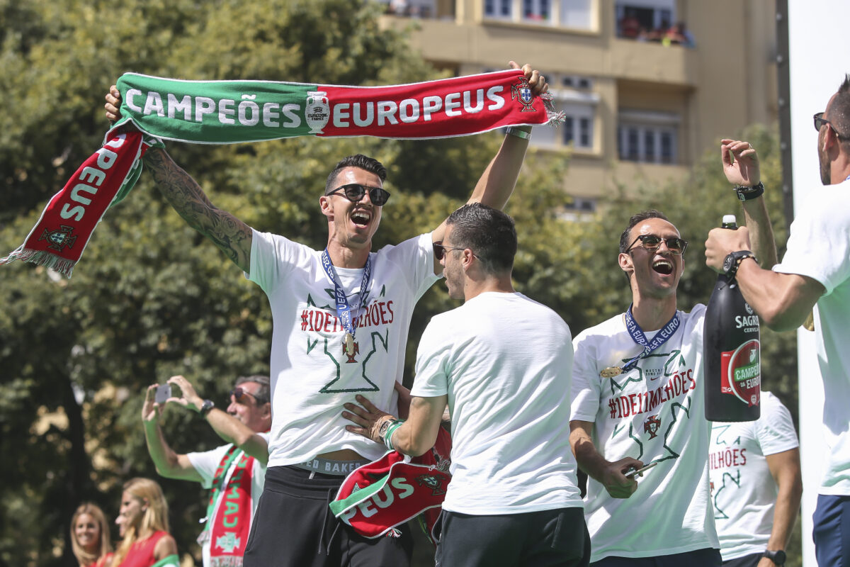 Parada pobjede na Euru u Portugalu 2016 Parada pobjede na Euru u Portugalu 2016