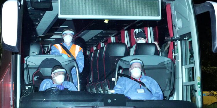 Hantavirus latest: Evacuated British passengers quarantined as UK health officials announce contact tracing