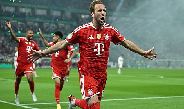 Harry Kane osvojio je svoj drugi trofej u sezoni nakon što je zvijezda Bayern Münchena postigla HAT-TRICK u finalu njemačkog kupa – dok kapetan Engleske šalje upozorenje za Svjetsko prvenstvo suparnicima Tri lava