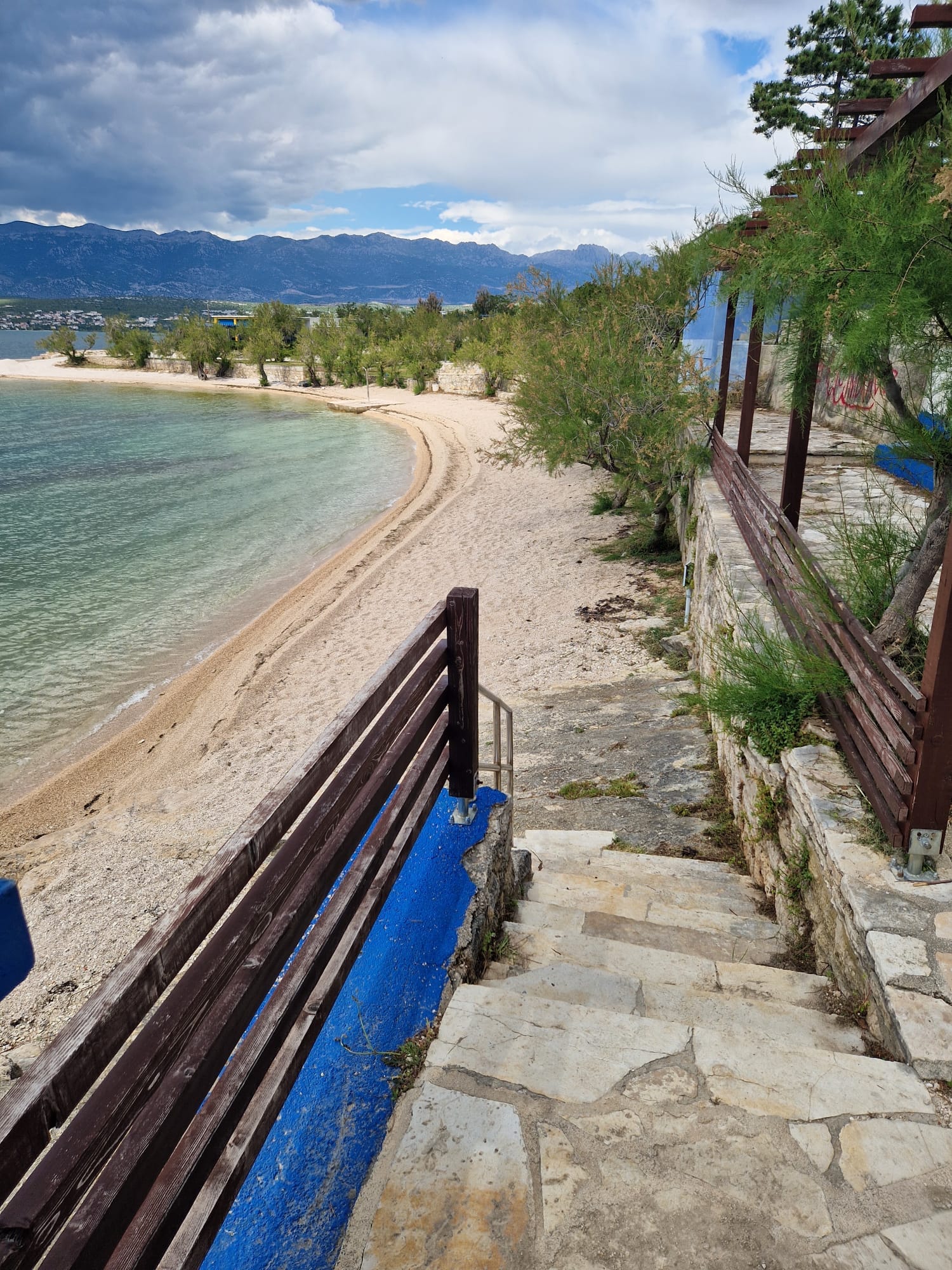 DEVASTACIJA ILI DEZINFORMACIJA? Nakon teksta o uništavanju prirodne plaže načelnik šalje nove fotografije: "Evo vam stanje od danas"