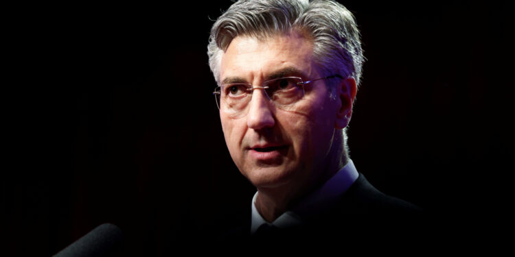 Insajder otkriva, Plenković navodno presjekao i pokreće čistku: Na udaru je slavni HDZ-ov veteran?