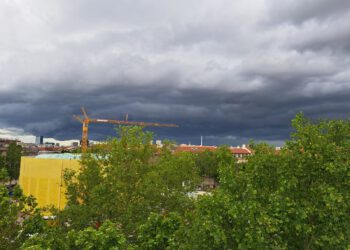 Ivana usred oluje u Zagrebu snimila nestvaran prizor udara munje