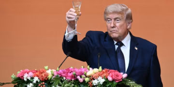 Jelovnik za Trumpov državni banket u Kini dok Peking prostire crveni tepih