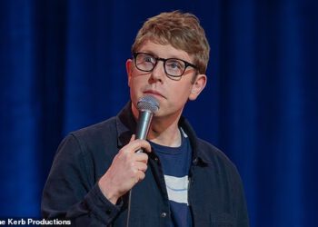 Josh Widdicombe ‘pojavljuje se kao šokantan favorit koji će postati prvi muškarac koji će voditi Strictly Come Dancing nakon Brucea Forsytha nakon što je impresionirao šefove BBC-ja’