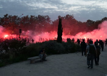 Kaos izbio u Parizu nakon što je PSG osvojio Ligu prvaka (VIDEO) — RT World News