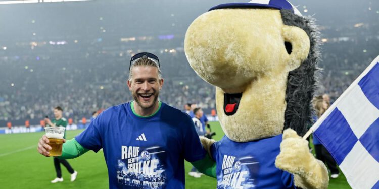 Karius u Bundesligi sa Schalkeom 04, posveta Diletta Leotta