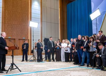 Ključni zaključci iz Putinova razgovora s novinarima — RT Rusija i bivši Sovjetski Savez