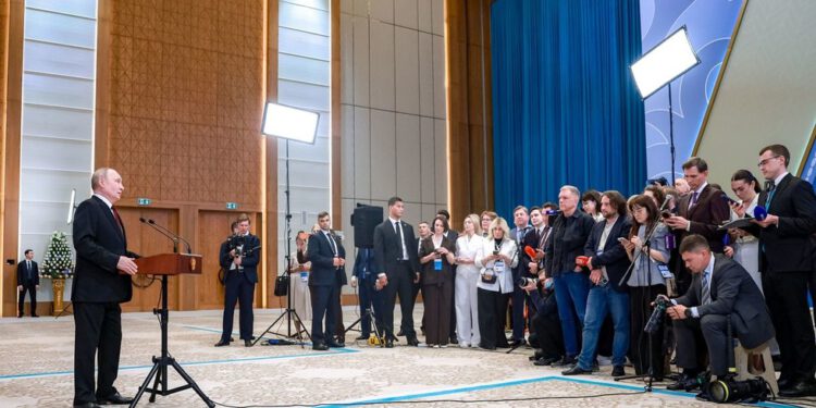 Ključni zaključci iz Putinova razgovora s novinarima — RT Rusija i bivši Sovjetski Savez
