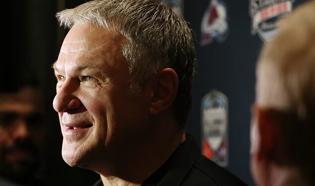 Kontroverzna NHL zvijezda, koja je osvojila četiri Stanley kupa, ‘mrtav od samoubojstva’ u 60. godini… samo tri dana nakon posljednjeg pojavljivanja u javnosti na utakmici doigravanja