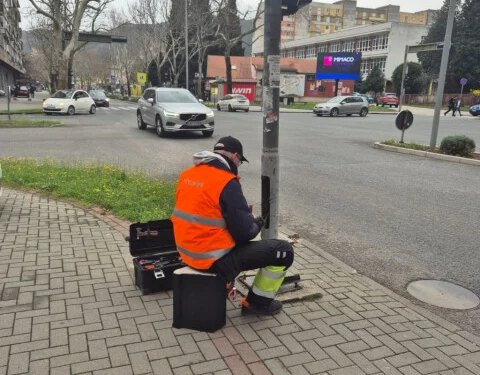 Kraj za sudare, kolone i trepćuće žuto? Mostar sada plaća 427 tisuća KM za rekonstrukciju i održavanje semafora
