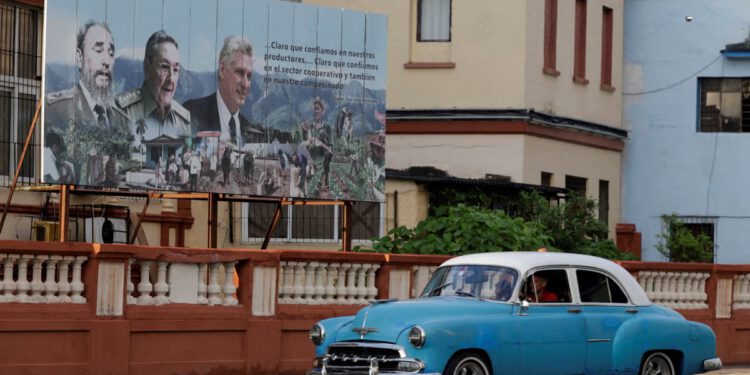 Kuba gomila bespilotne letjelice i stvara popis američkih ciljeva usred američke blokade i prijetnji preuzimanjem, kaže izvješće