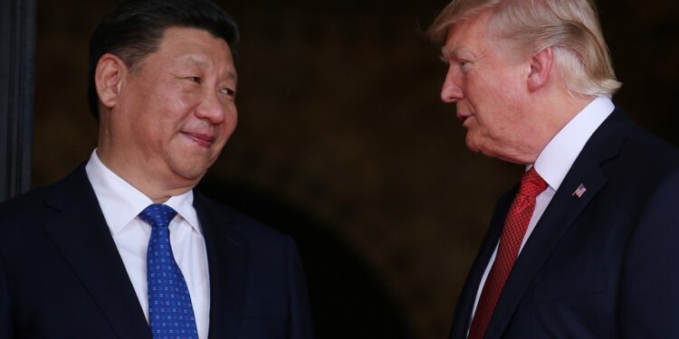 Licem u lice: Trump u srijedu putuje u Kinu na susret sa Xijem