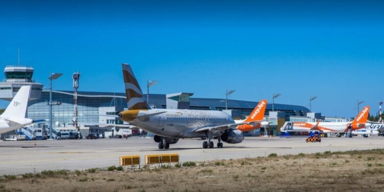 Loša vijest za dubrovačku zračnu luku: EasyJet ovog ljeta smanjuje broj letova, manje linija – osam tjednih letova manje