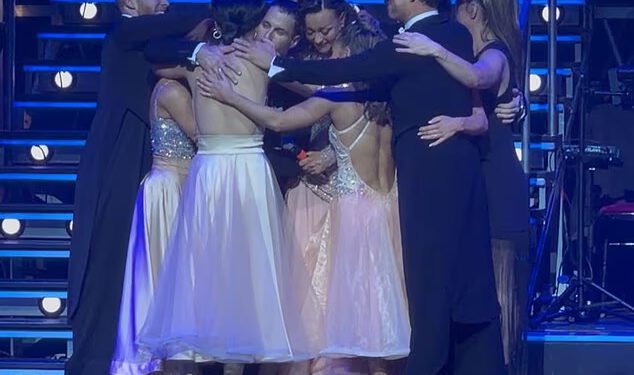 Luba Mushtuk i Gorka Marquez iz Strictlyja u suzama su se oprostile od nastupa na posljednjoj večeri profesionalne turneje nakon što su izašle iz postave usred ‘cast krvoprolića’