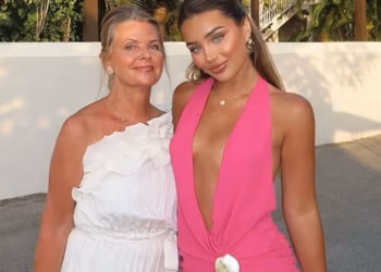 Majka Lucinde Strafford ‘povezana je s trolling računom koji je slao okrutne poruke njezinim kolegama iz Love Islanda’