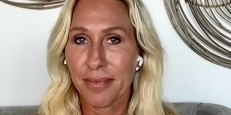 Marjorie Taylor Greene strahuje da će Trump iskoristiti rat kao izgovor za otkazivanje izbora 2028.