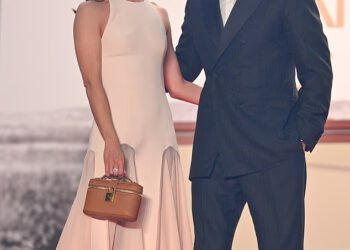 Michael Fassbender (49) i njegova supruga Alicia Vikander (37) blistaju od ponosa kad je njihov prvi zajednički film u desetljeću dobio šestominutni pljesak u Cannesu