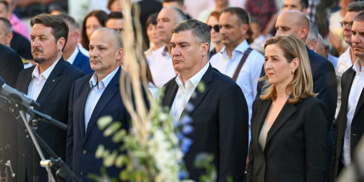 Milanović: ‘Nije dobro da se o nama odlučuje tisućama kilometara od Zagreba’