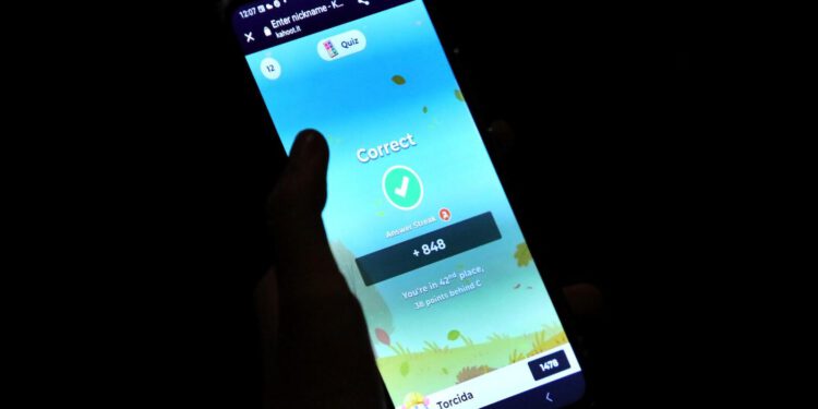 Mobiteli od 18. veljače 2027. neće biti isti: EU uvodi nova pravila, evo što se mijenja