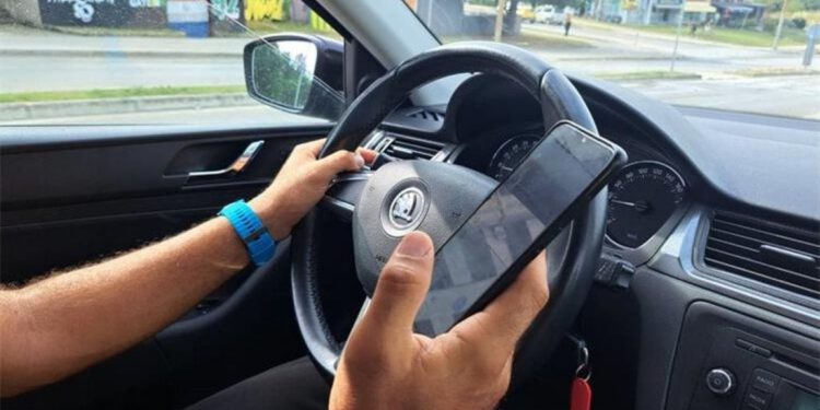 Na području Rovinja kontrolirat će se uporaba pojasa i korištenje mobitela za vrijeme vožnje