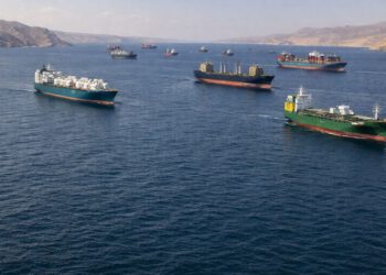 Nakon napada na tanker, SAD pokreće masovnu operaciju „izbavljanja“ zarobljenih brodova