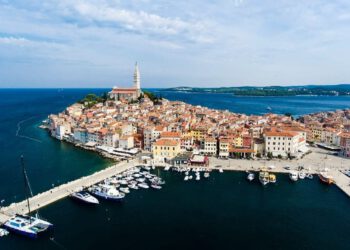 Odana počast žrtvama i braniteljima slobode u Rovinju