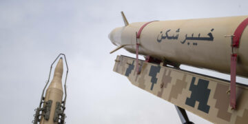 Otkriveno kako Iran tajno nabavlja dijelove za raketni program iz Kine